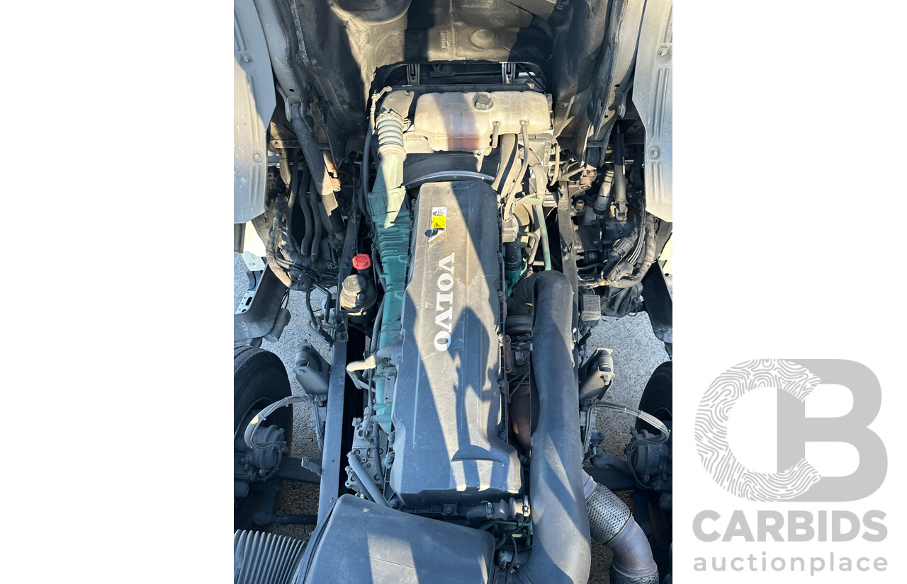 10/2008 Volvo FM 13 6x4 480 HP I-Shift Prime Mover