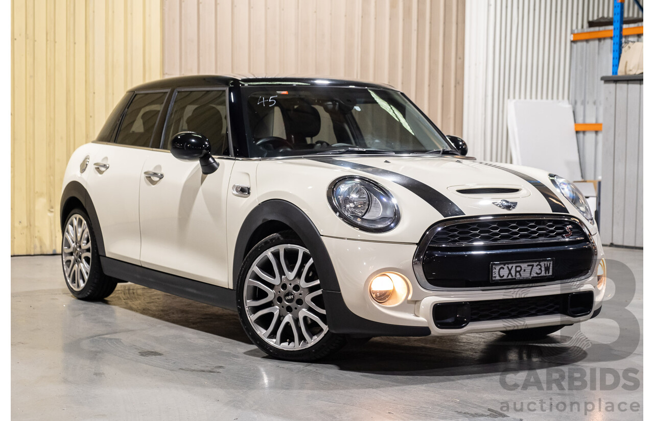 3/2015 Mini Cooper S F55 5d Hatchback White Turbo 2.0L