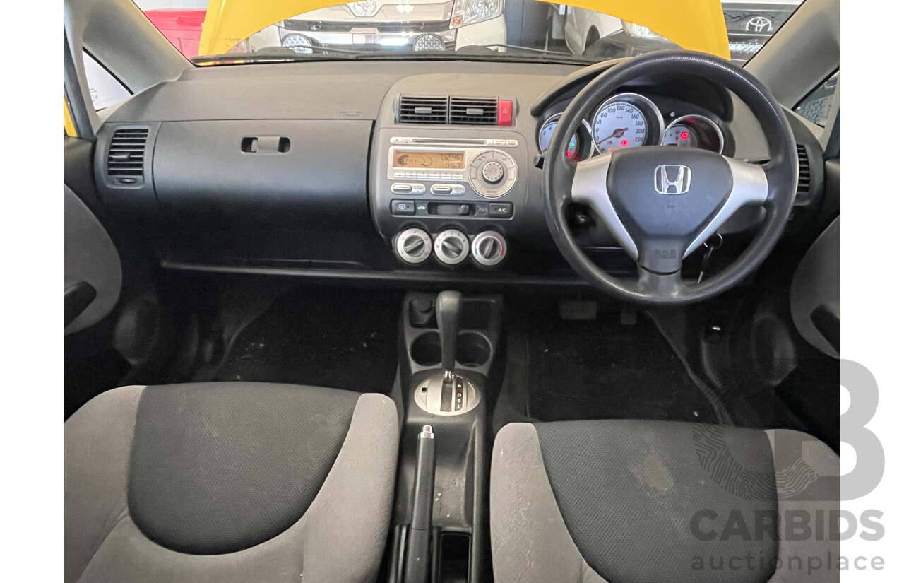 6/2006 Honda Jazz GLi MY06 5d Hatchback Yellow 1.3L