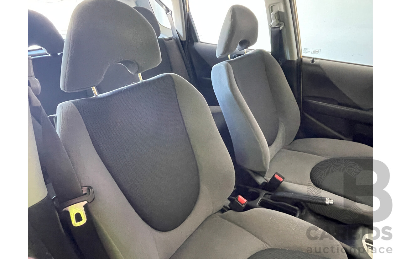 6/2006 Honda Jazz GLi MY06 5d Hatchback Yellow 1.3L