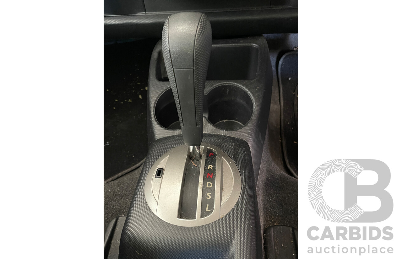 6/2006 Honda Jazz GLi MY06 5d Hatchback Yellow 1.3L