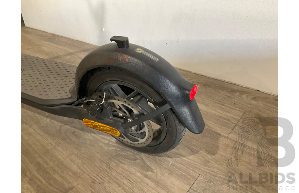 SEGWAY Ninebot F20A Kickscooter (Black) - Estimated ORP $1199