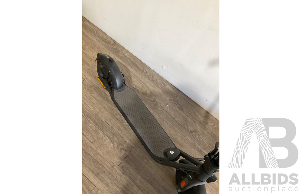 SEGWAY Ninebot F20A Kickscooter (Black) - Estimated ORP $1199