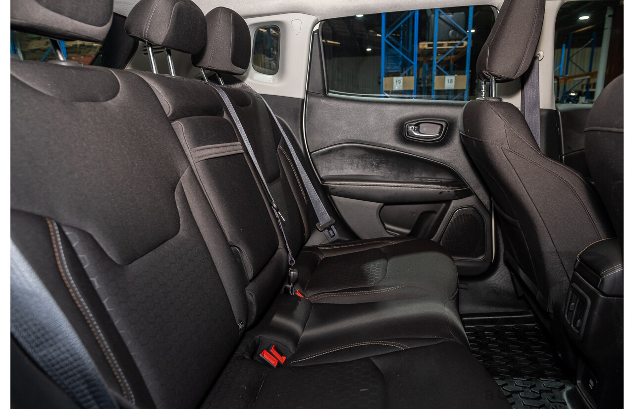 12/2017 Jeep Compass Sport M6 MY18 4d Wagon Pearl White 2.4L