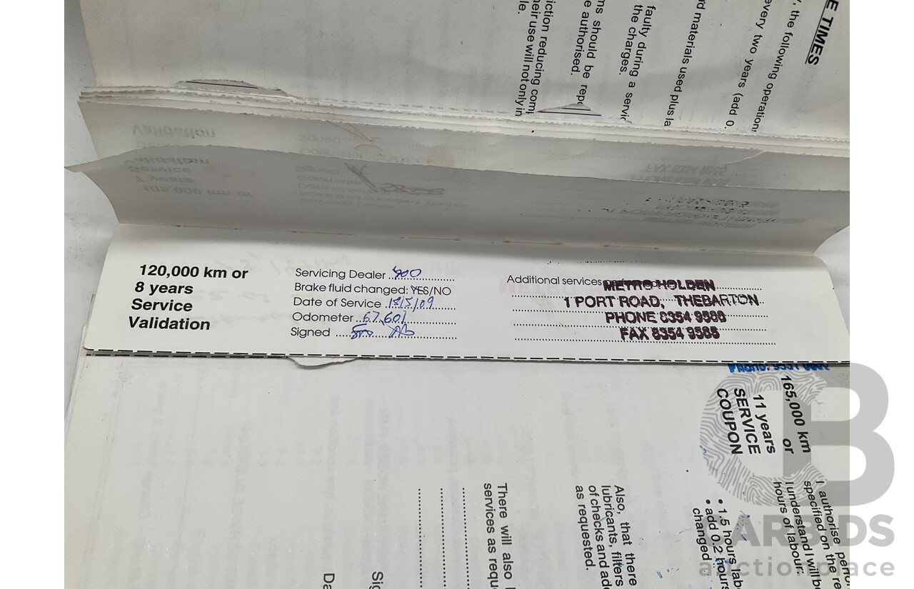 4/2001 Holden Astra CITY TS 5d Hatchback White 1.8L