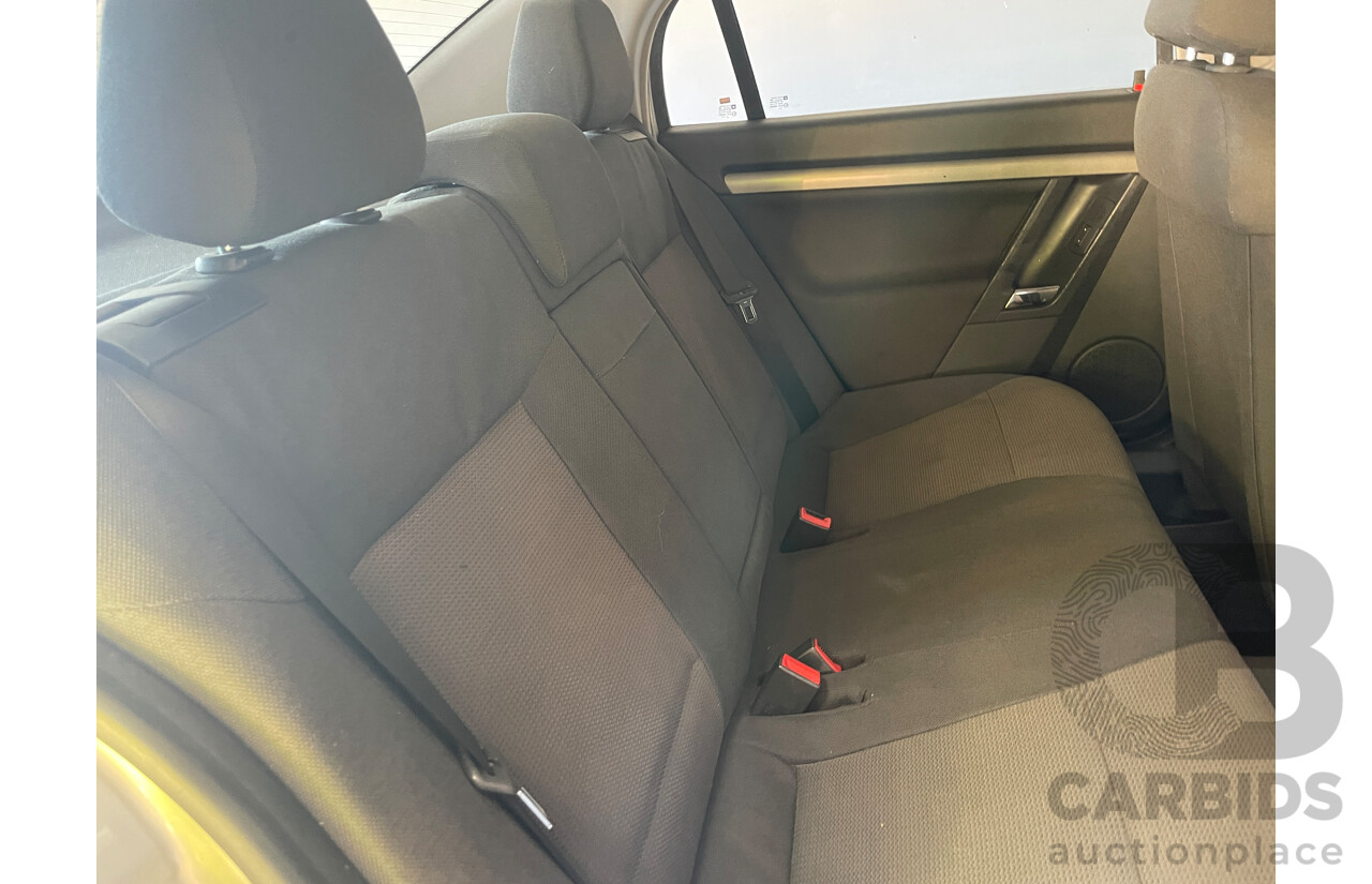 5/2003 Holden Vectra CD ZC 4d Sedan Silver 2.2L