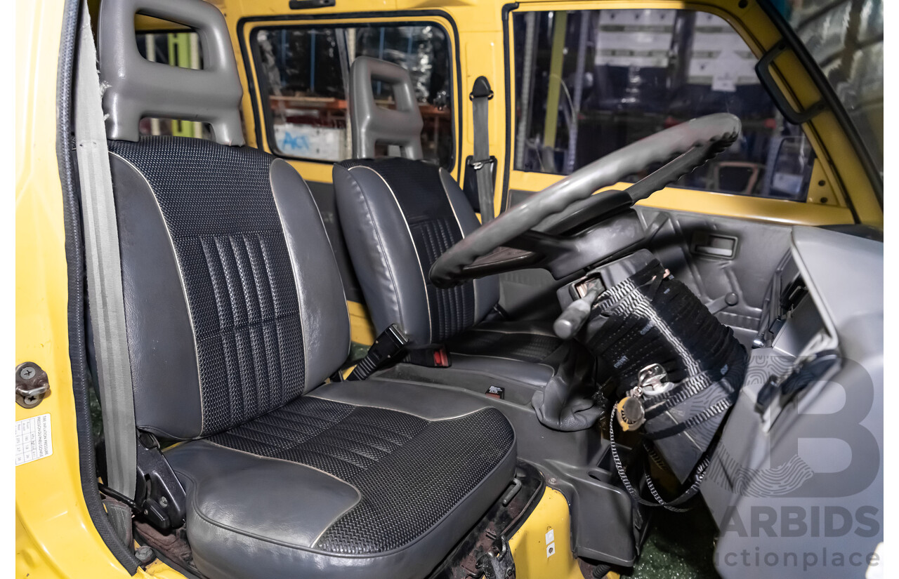 7/1985 Suzuki Super Carry DA21V Van Yellow 1.0L