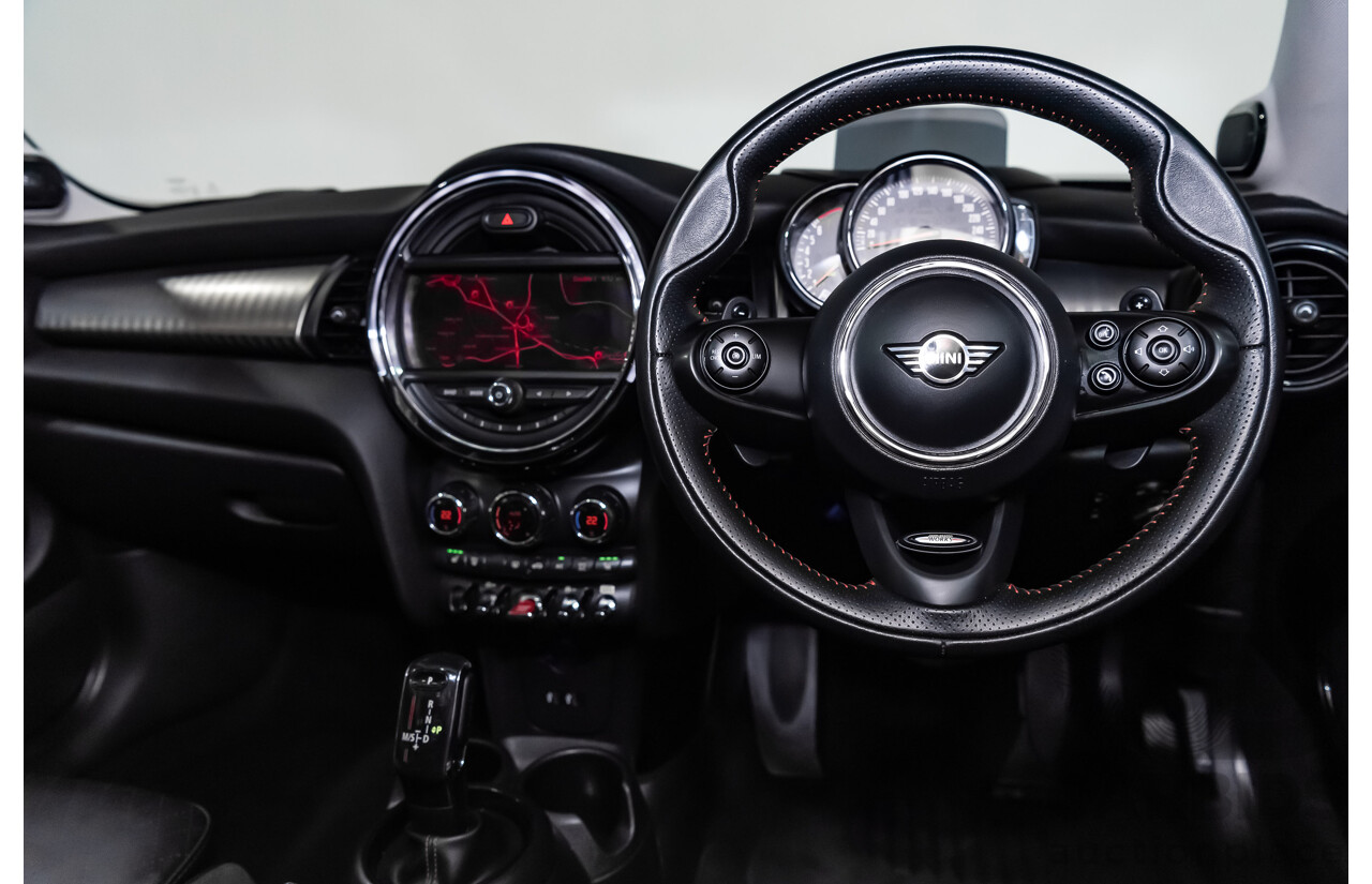 10/2019 Mini Cooper S F56 3d Hatchback Blue 2.0L Turbo