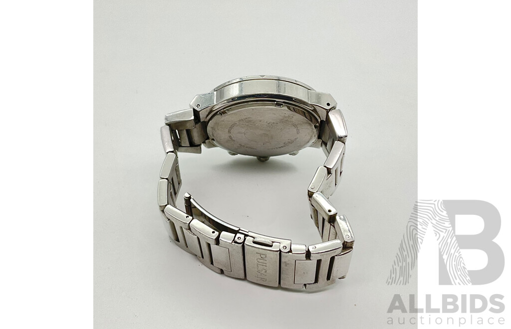 Gents Pulsar Chronograph 100m Wrist Watch