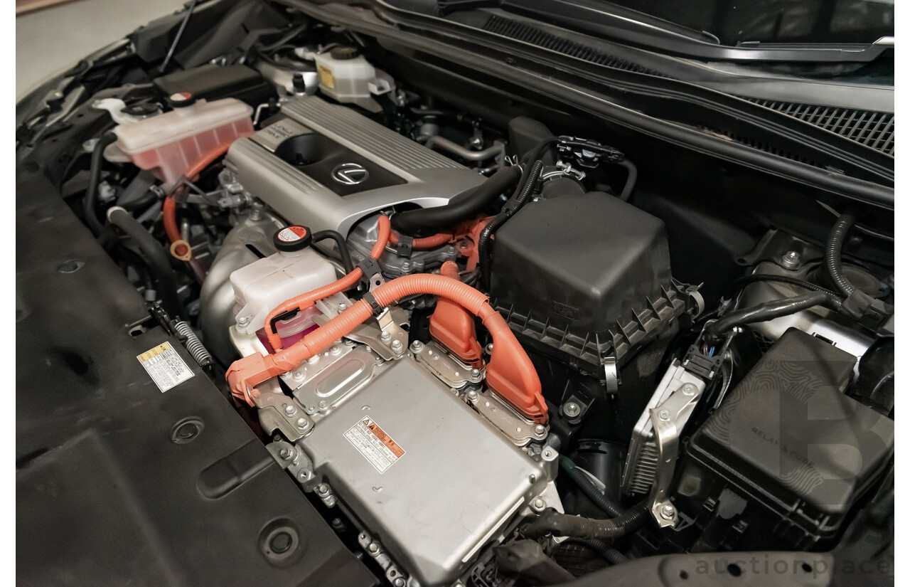 1/2015 Lexus Nx300h Luxury Hybrid (fwd) AYZ10R 4d Wagon Silver 2.5L Petrol - Hybrid