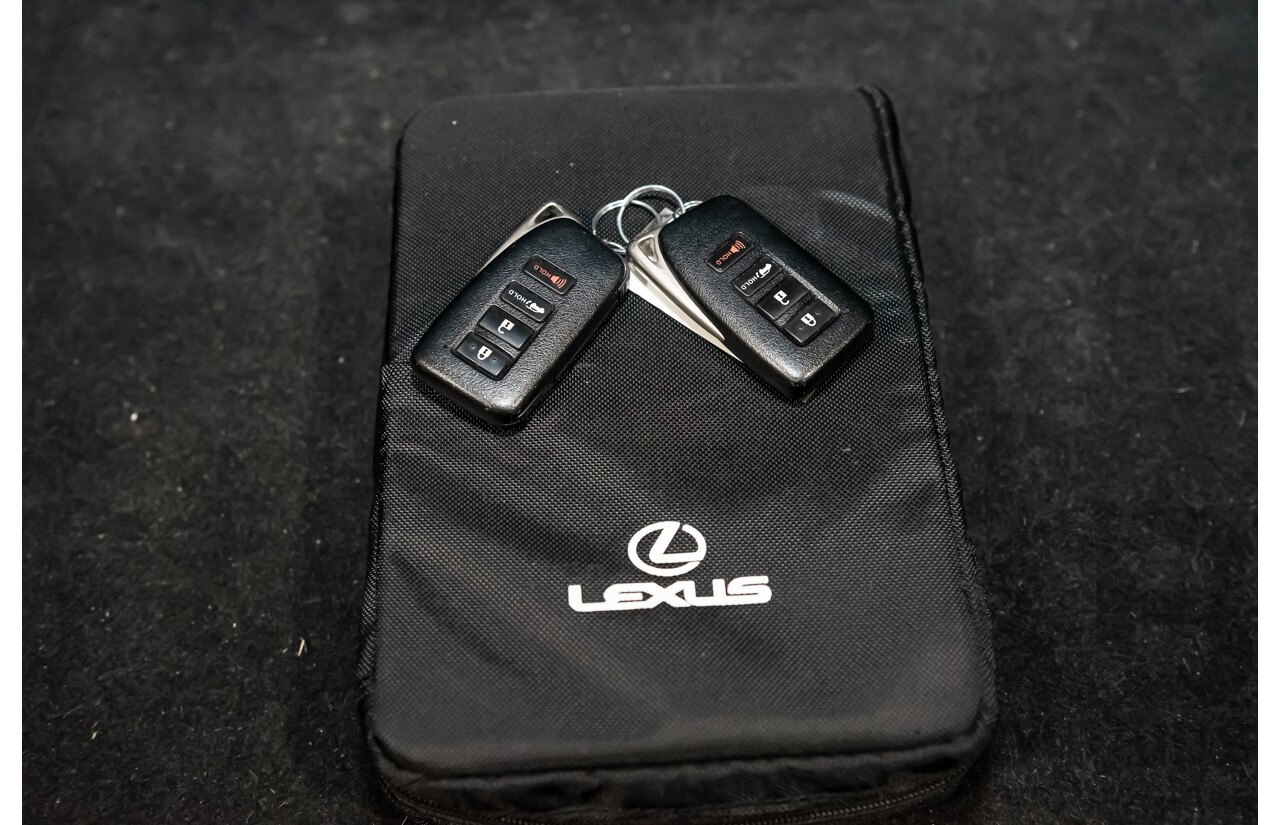 1/2015 Lexus Nx300h Luxury Hybrid (fwd) AYZ10R 4d Wagon Silver 2.5L Petrol - Hybrid