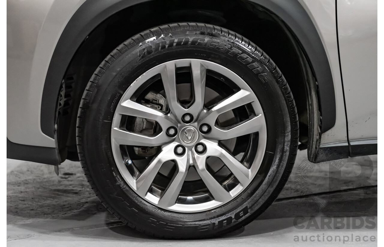 1/2015 Lexus Nx300h Luxury Hybrid (fwd) AYZ10R 4d Wagon Silver 2.5L Petrol - Hybrid