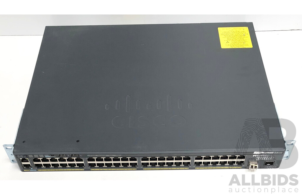 Cisco (WS-C2960X-48FPD-L) Catalyst 2960-X Series 48-Port Gigabit Ethernet PoE+ Switch