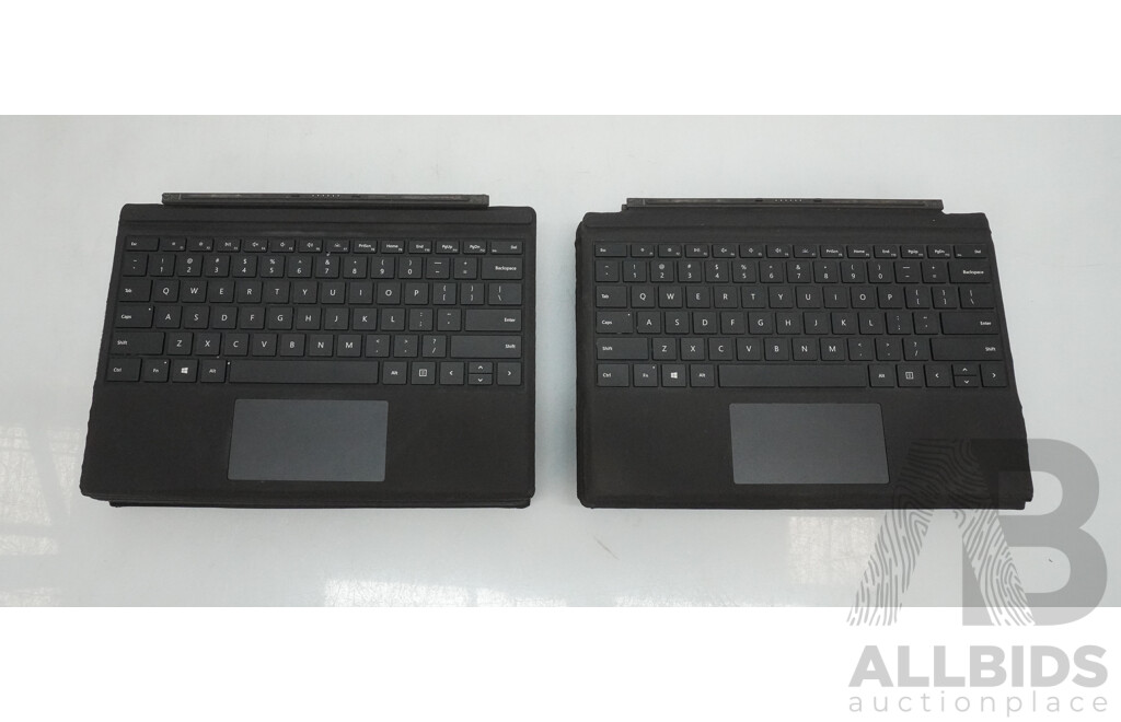 Microsoft (1725) Surface Pro Cover Keyboard - Lot of 20