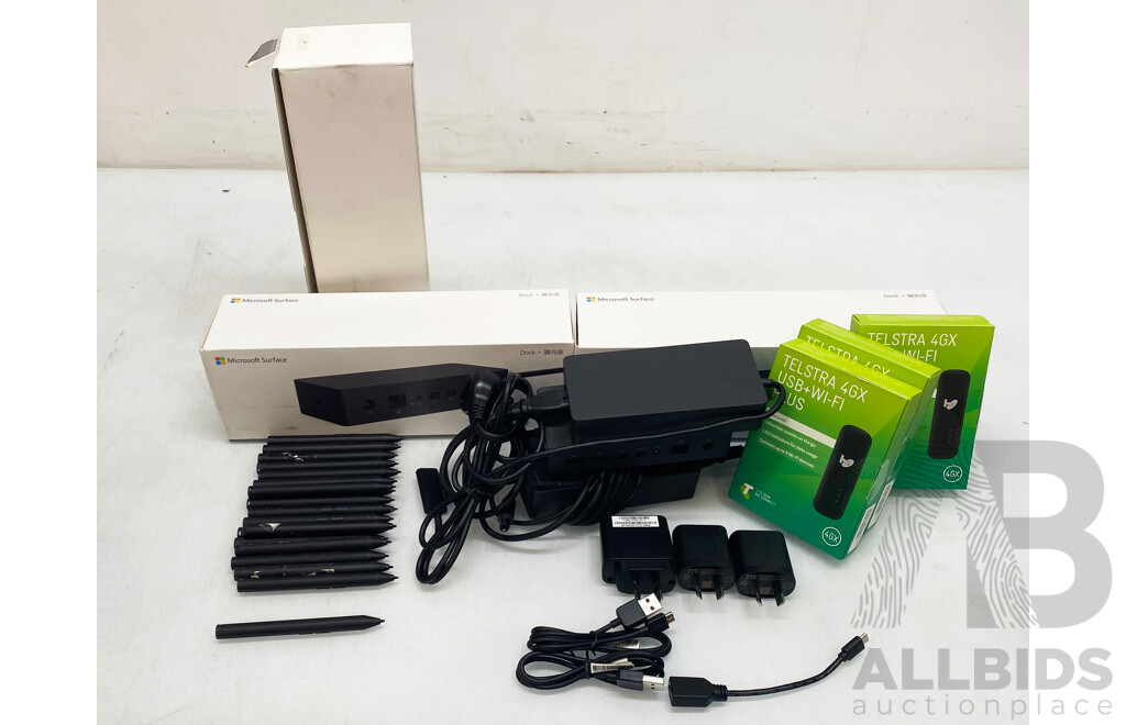 Assorted Lot of Multimedia Accessories