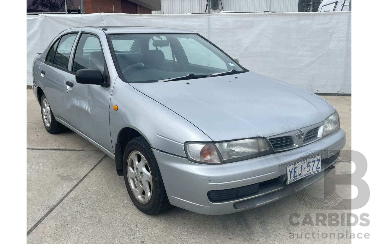 8/1997 Nissan Pulsar PLUS N15 4d Sedan Silver 1.6L