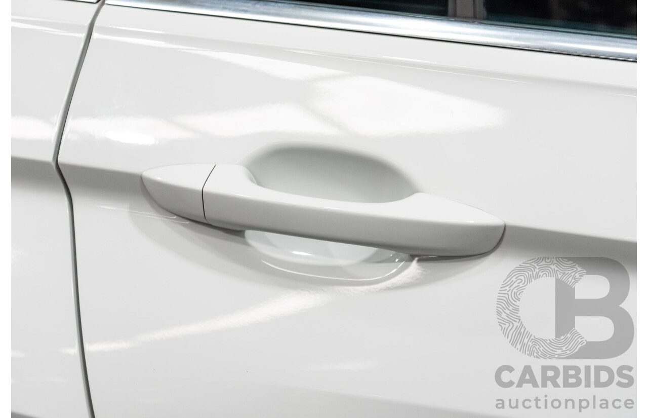 9/2019 Volkswagen Tiguan 162 TSI R-Line (4x4) 4d Wagon White 2.0L Turbo
