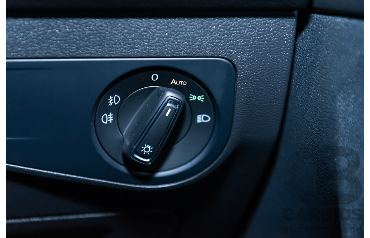 9/2019 Volkswagen Tiguan 162 TSI R-Line (4x4) 4d Wagon White 2.0L Turbo