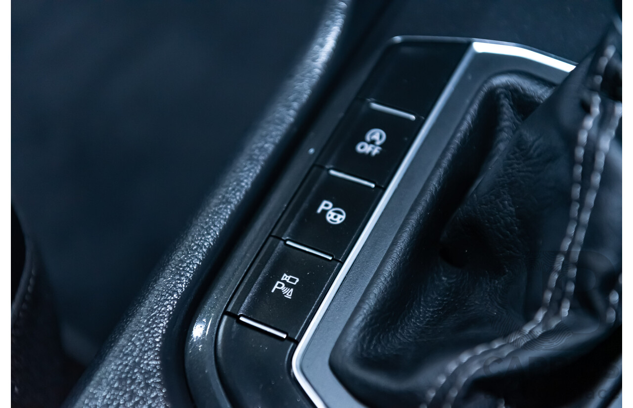 9/2019 Volkswagen Tiguan 162 TSI R-Line (4x4) 4d Wagon White 2.0L Turbo