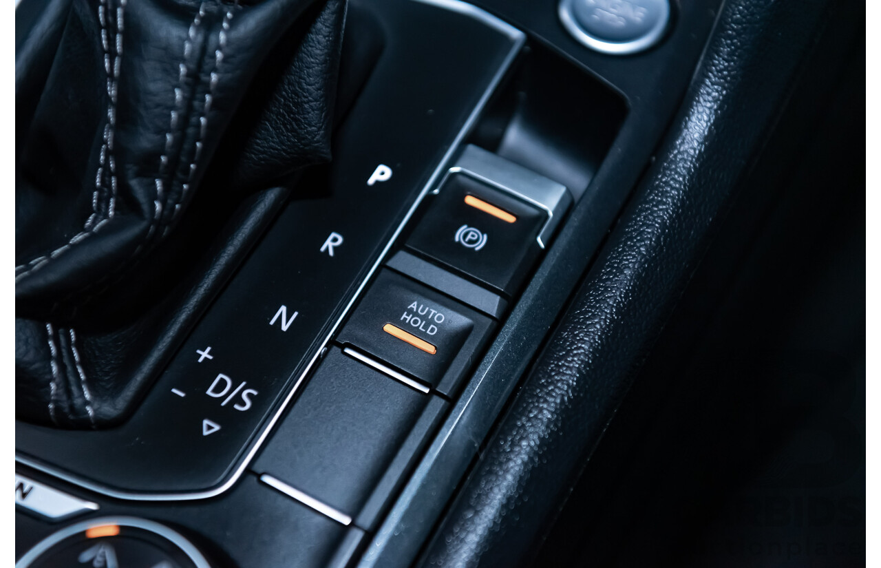 9/2019 Volkswagen Tiguan 162 TSI R-Line (4x4) 4d Wagon White 2.0L Turbo