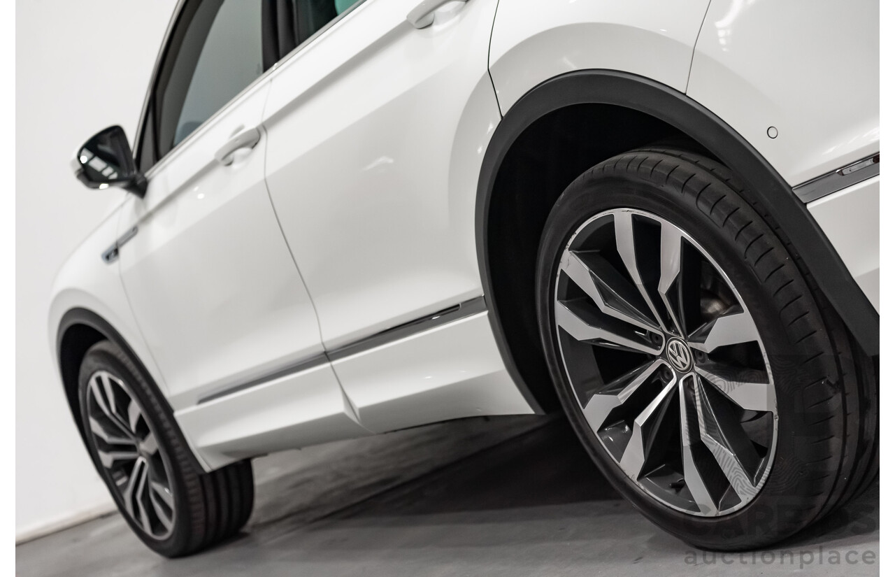 9/2019 Volkswagen Tiguan 162 TSI R-Line (4x4) 4d Wagon White 2.0L Turbo