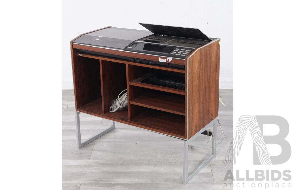 Bang & Olufsen Beocenter 7002 Turntable & Beovox S50 Speakers Set