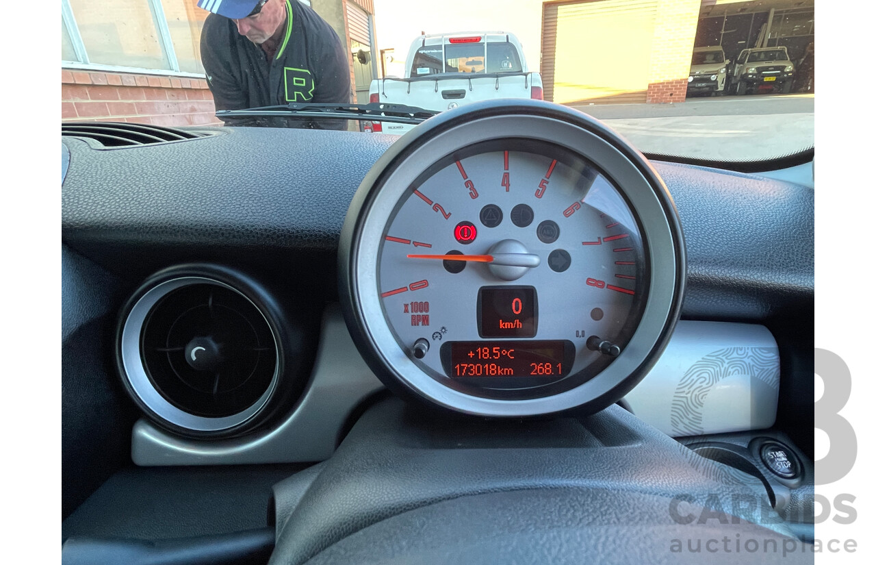 5/2007 Mini Cooper  R56 2d Hatchback Blue 1.6L