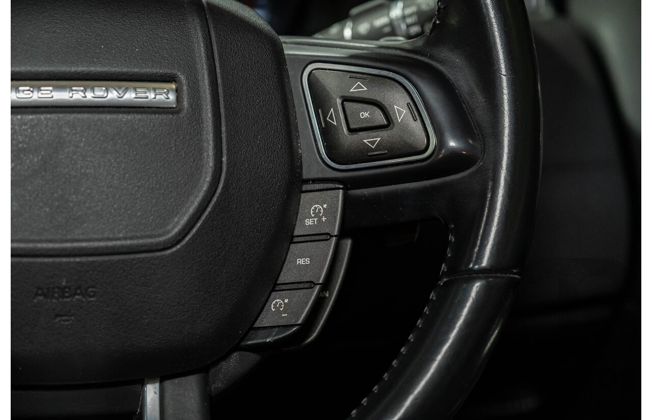 3/2015 Range Rover Evoque Si4 PURE LV MY15 5d Wagon Santorini Black Turbo 2.0L