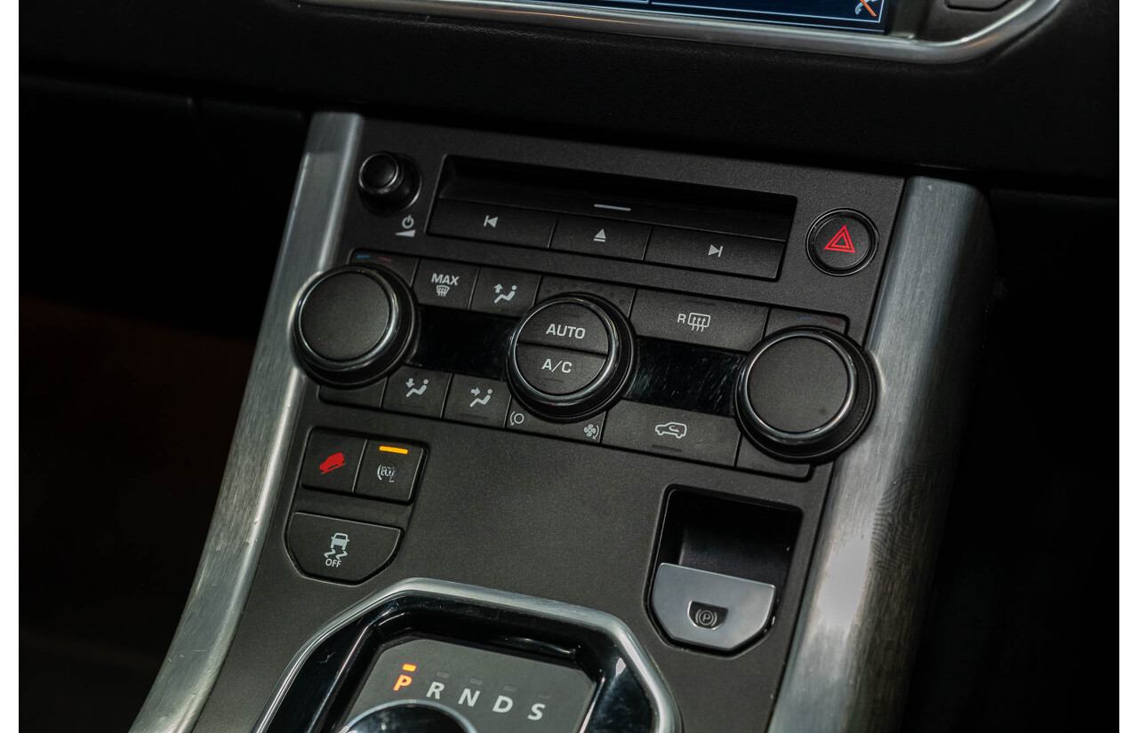 3/2015 Range Rover Evoque Si4 PURE LV MY15 5d Wagon Santorini Black Turbo 2.0L