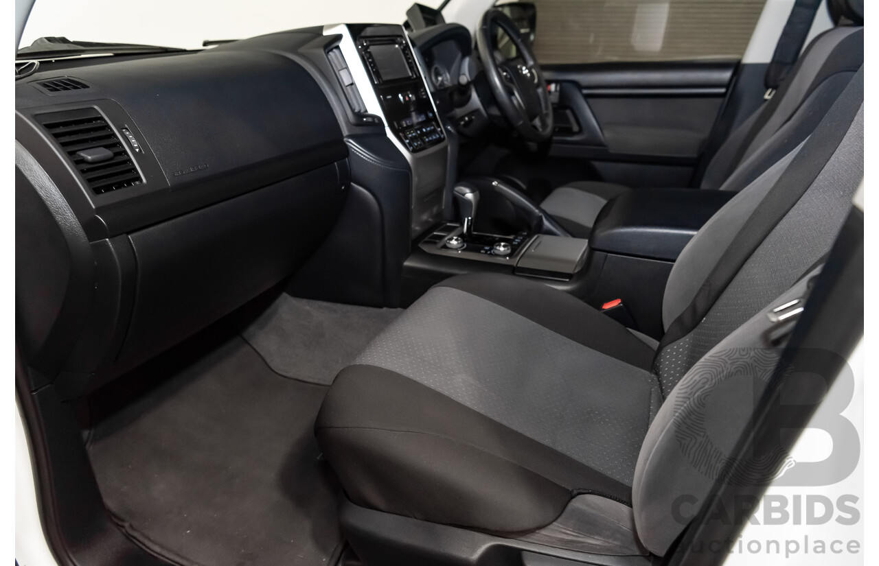 8/2018 Toyota Landcruiser GXL (4x4) VDJ200R MY19 4d Wagon White Turbo Diesel V8 4.5L - 8 Seater
