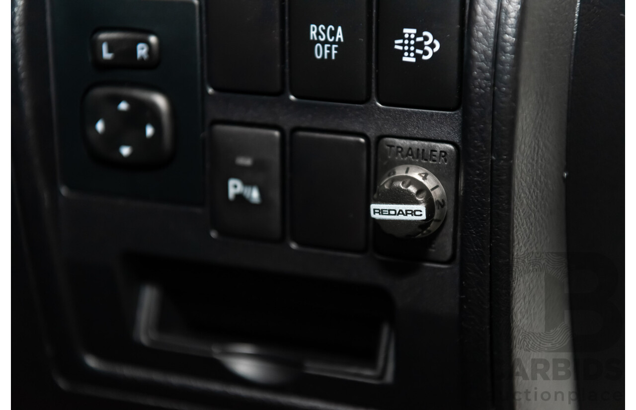 8/2018 Toyota Landcruiser GXL (4x4) VDJ200R MY19 4d Wagon White Turbo Diesel V8 4.5L - 8 Seater