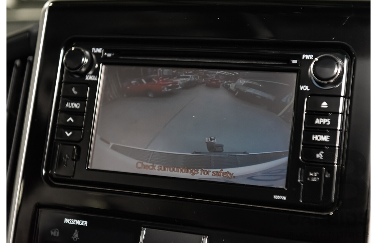 8/2018 Toyota Landcruiser GXL (4x4) VDJ200R MY19 4d Wagon White Turbo Diesel V8 4.5L - 8 Seater