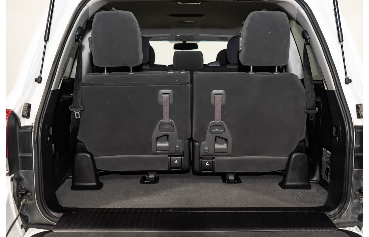 8/2018 Toyota Landcruiser GXL (4x4) VDJ200R MY19 4d Wagon White Turbo Diesel V8 4.5L - 8 Seater