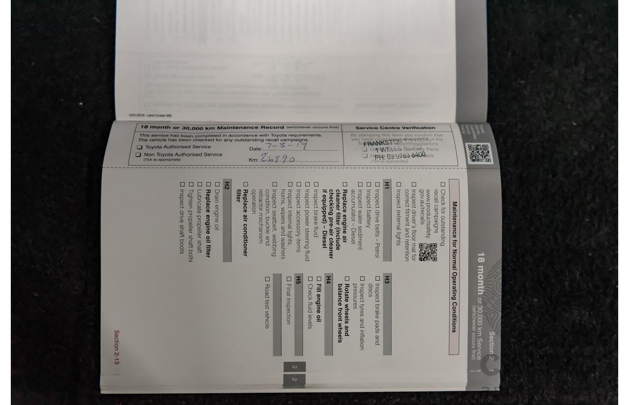 8/2018 Toyota Landcruiser GXL (4x4) VDJ200R MY19 4d Wagon White Turbo Diesel V8 4.5L - 8 Seater