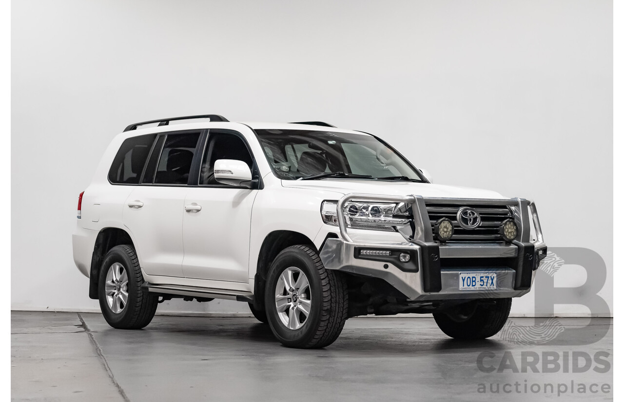 8/2018 Toyota Landcruiser GXL (4x4) VDJ200R MY19 4d Wagon White Turbo Diesel V8 4.5L - 8 Seater