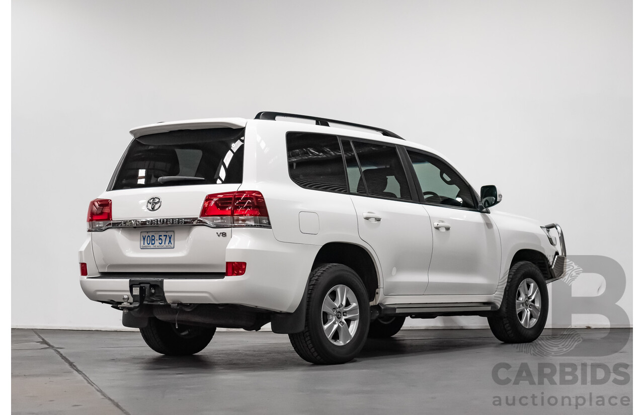 8/2018 Toyota Landcruiser GXL (4x4) VDJ200R MY19 4d Wagon White Turbo Diesel V8 4.5L - 8 Seater