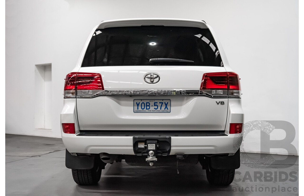 8/2018 Toyota Landcruiser GXL (4x4) VDJ200R MY19 4d Wagon White Turbo Diesel V8 4.5L - 8 Seater