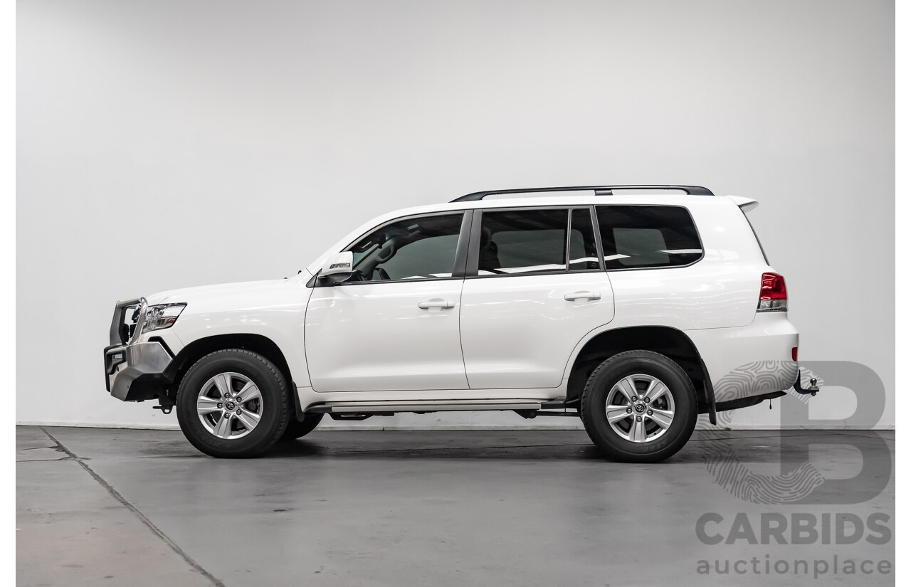 8/2018 Toyota Landcruiser GXL (4x4) VDJ200R MY19 4d Wagon White Turbo Diesel V8 4.5L - 8 Seater