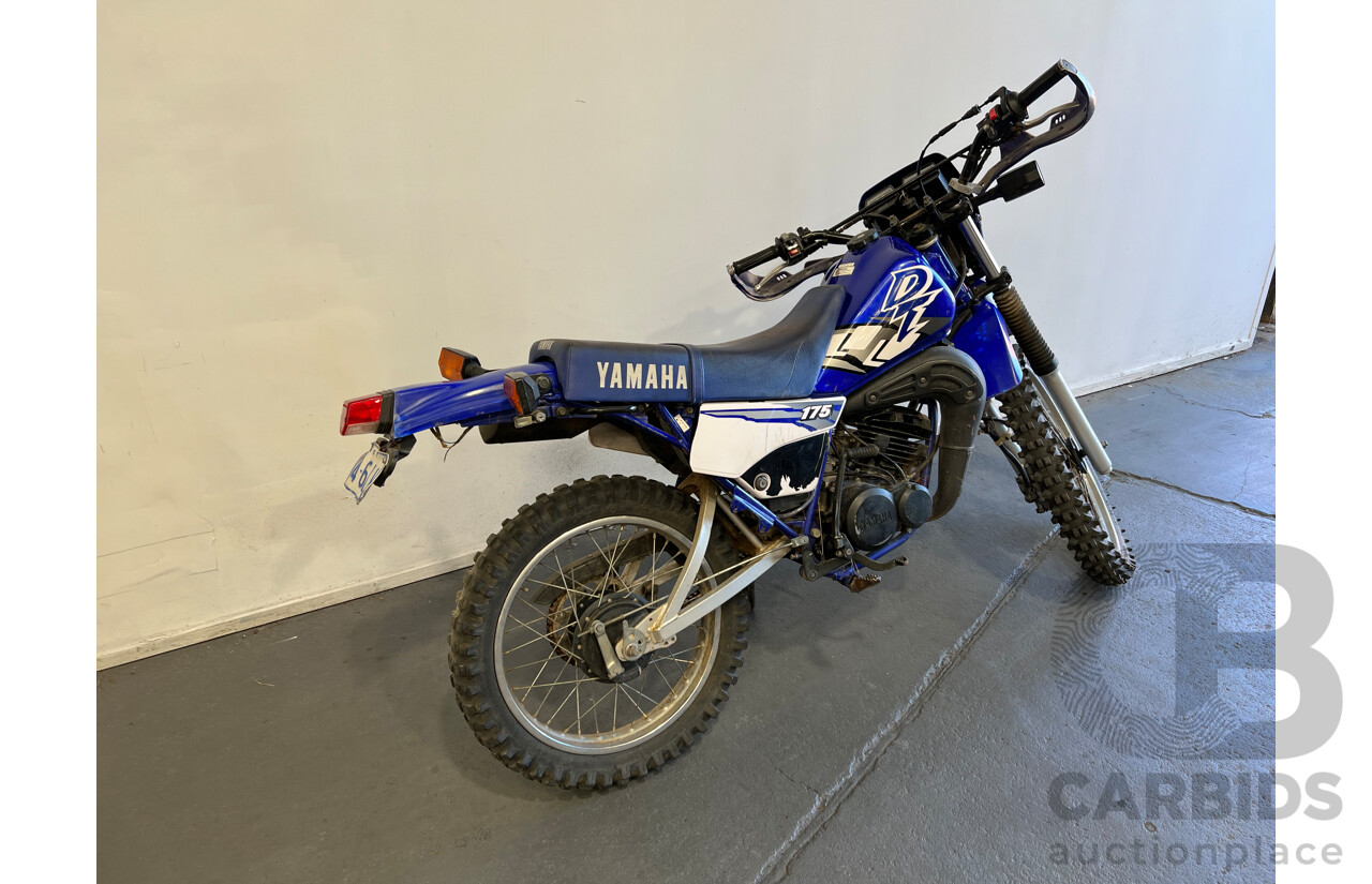 8/2001 Yamaha DT 175cc 2 Stroke Motorcycle