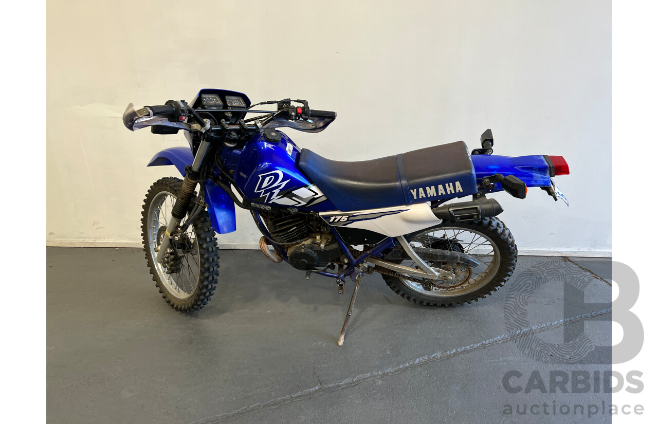 8/2001 Yamaha DT 175cc 2 Stroke Motorcycle