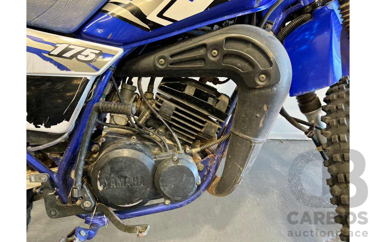 8/2001 Yamaha DT 175cc 2 Stroke Motorcycle
