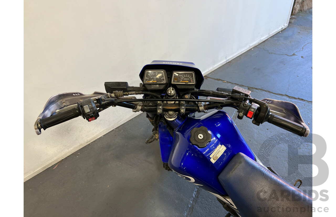 8/2001 Yamaha DT 175cc 2 Stroke Motorcycle
