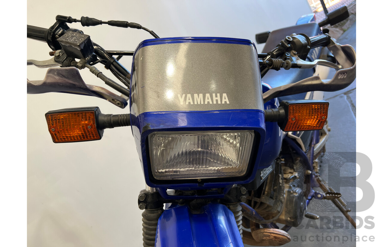 8/2001 Yamaha DT 175cc 2 Stroke Motorcycle