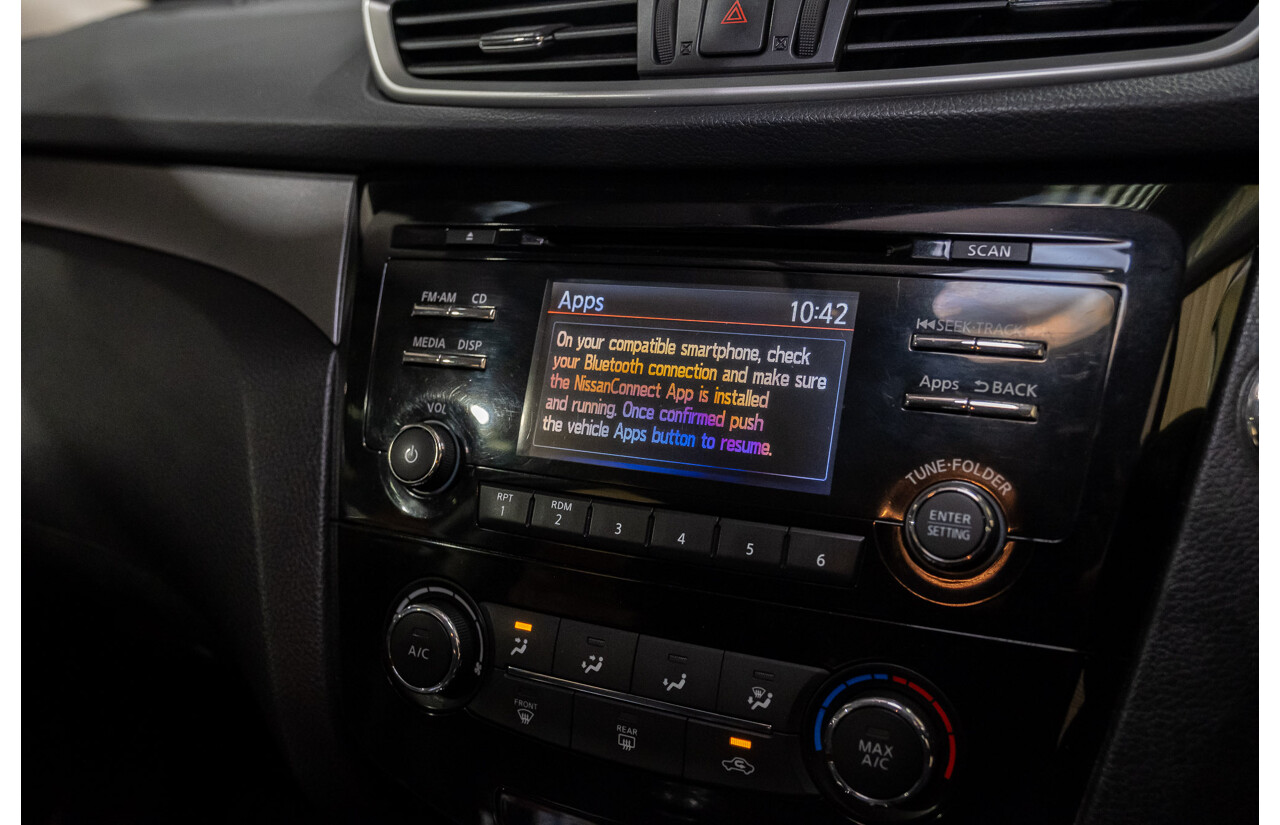 3/2017 Nissan X-Trail ST (fwd) T32 4d Wagon Pearl White 2.5L