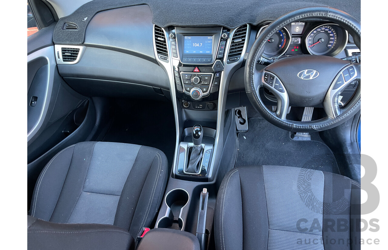 7/2015 Hyundai i30 Active GD3 SERIES 2 5d Hatchback Blue 1.8L