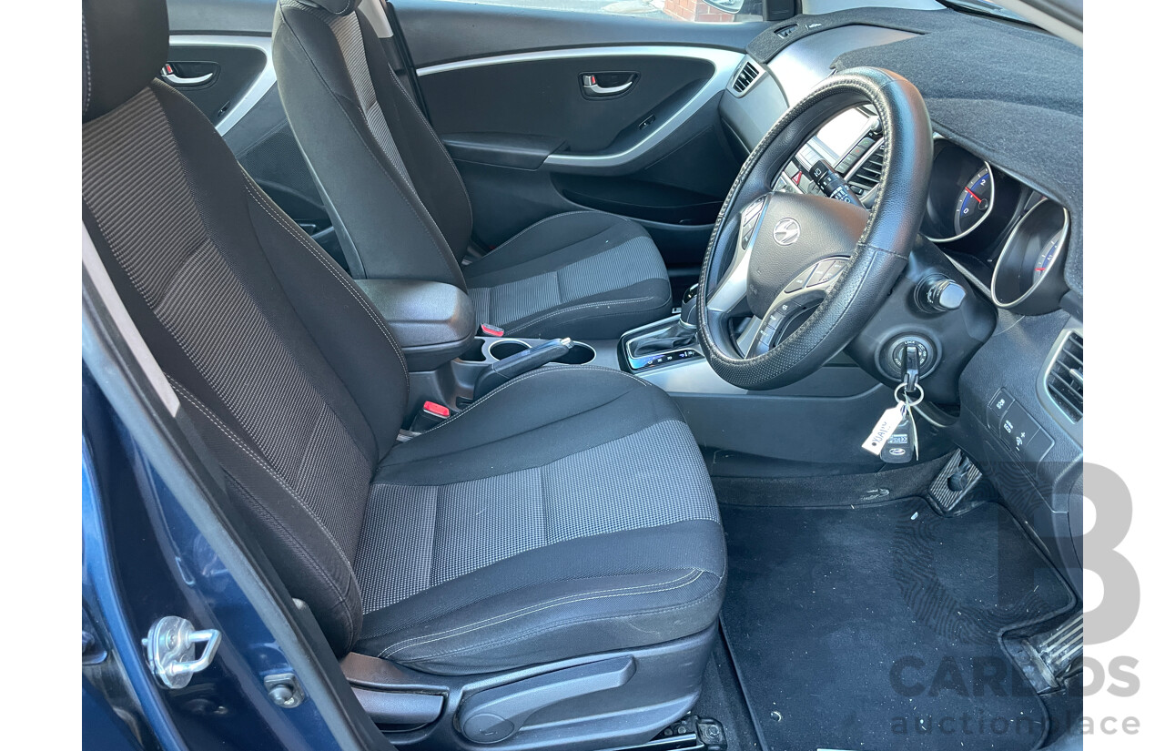 7/2015 Hyundai i30 Active GD3 SERIES 2 5d Hatchback Blue 1.8L