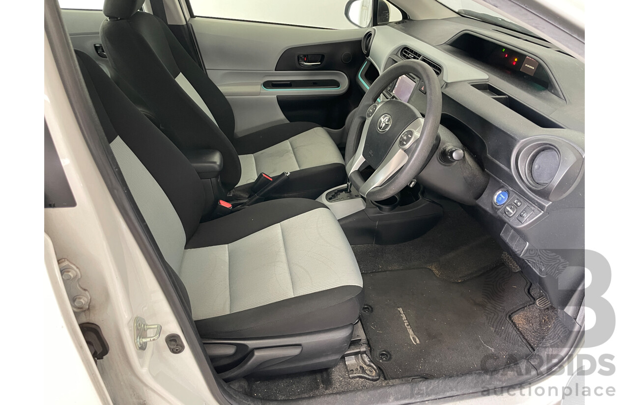 9/2012 Toyota Prius-C Hybrid NHP10R 5d Hatchback White 1.5L