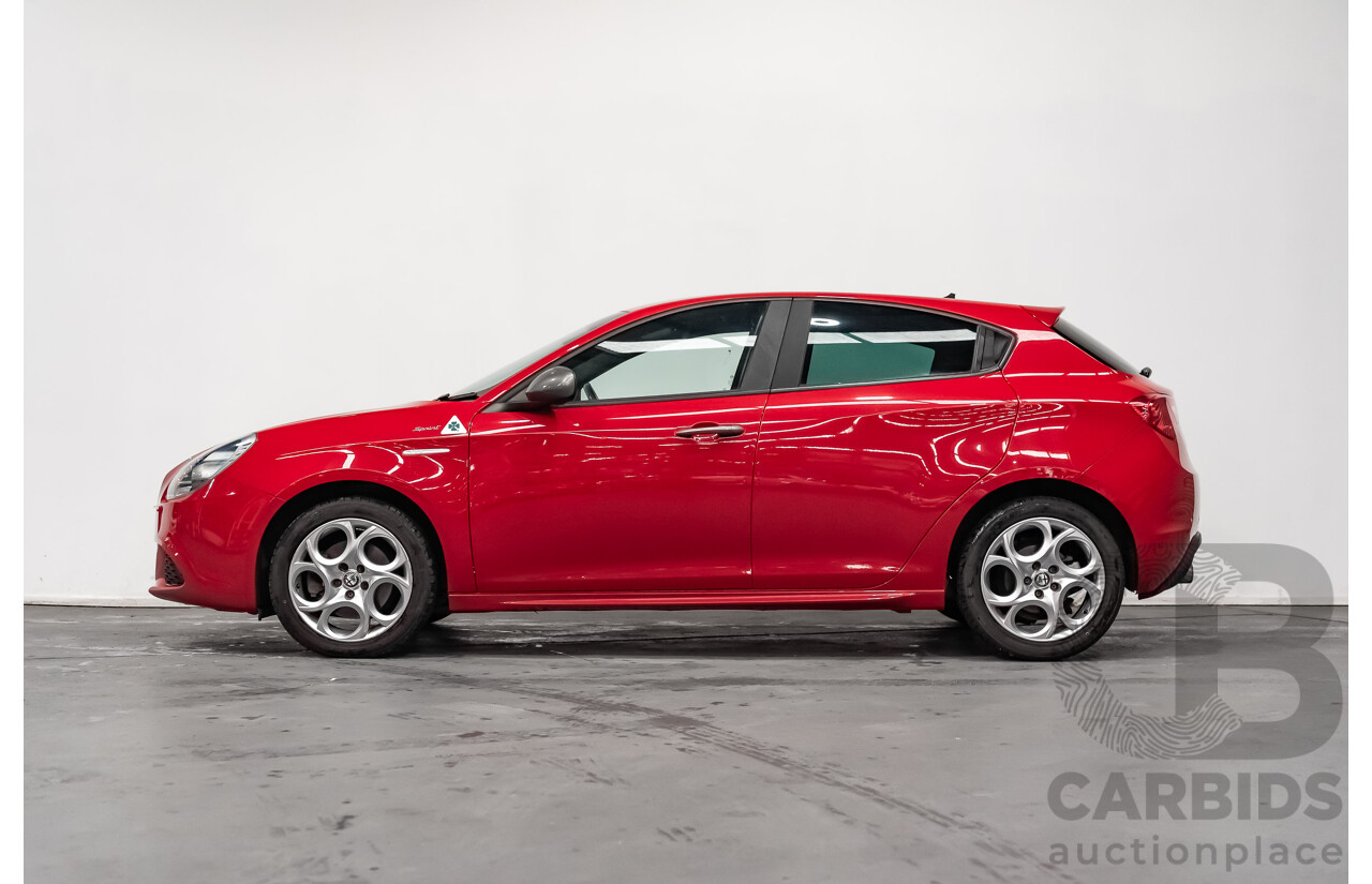 12/2015 Alfa Romeo Giulietta Sprint Limited Edition MY16 5d Hatchback Red Turbo 1.4L