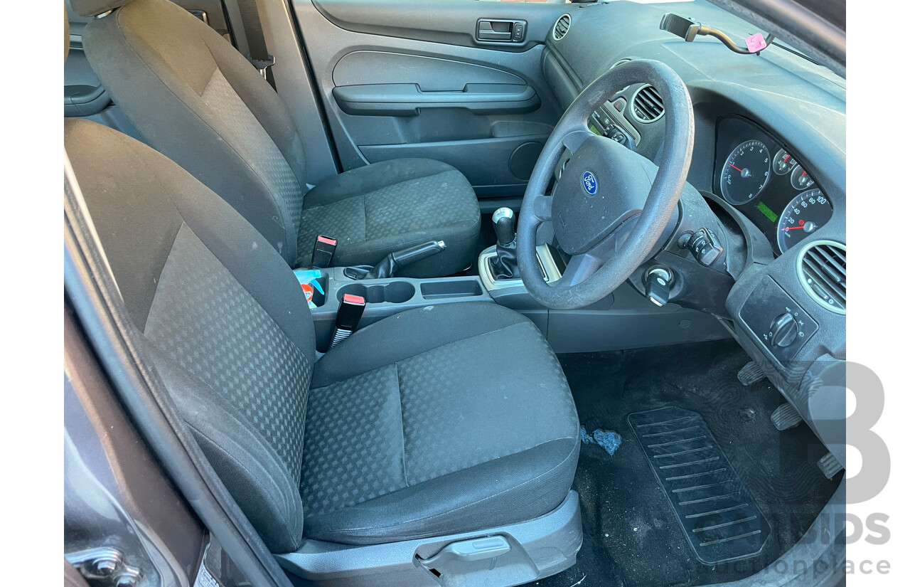 9/2008 Ford Focus CL LT 5d Hatchback Purple 2.0L