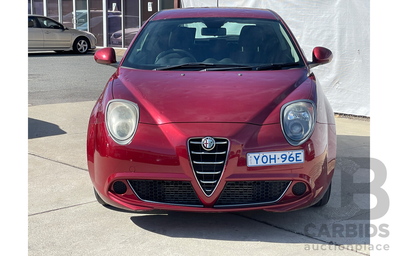 1/2014 Alfa Romeo Mito  3d Hatchback Red .9L